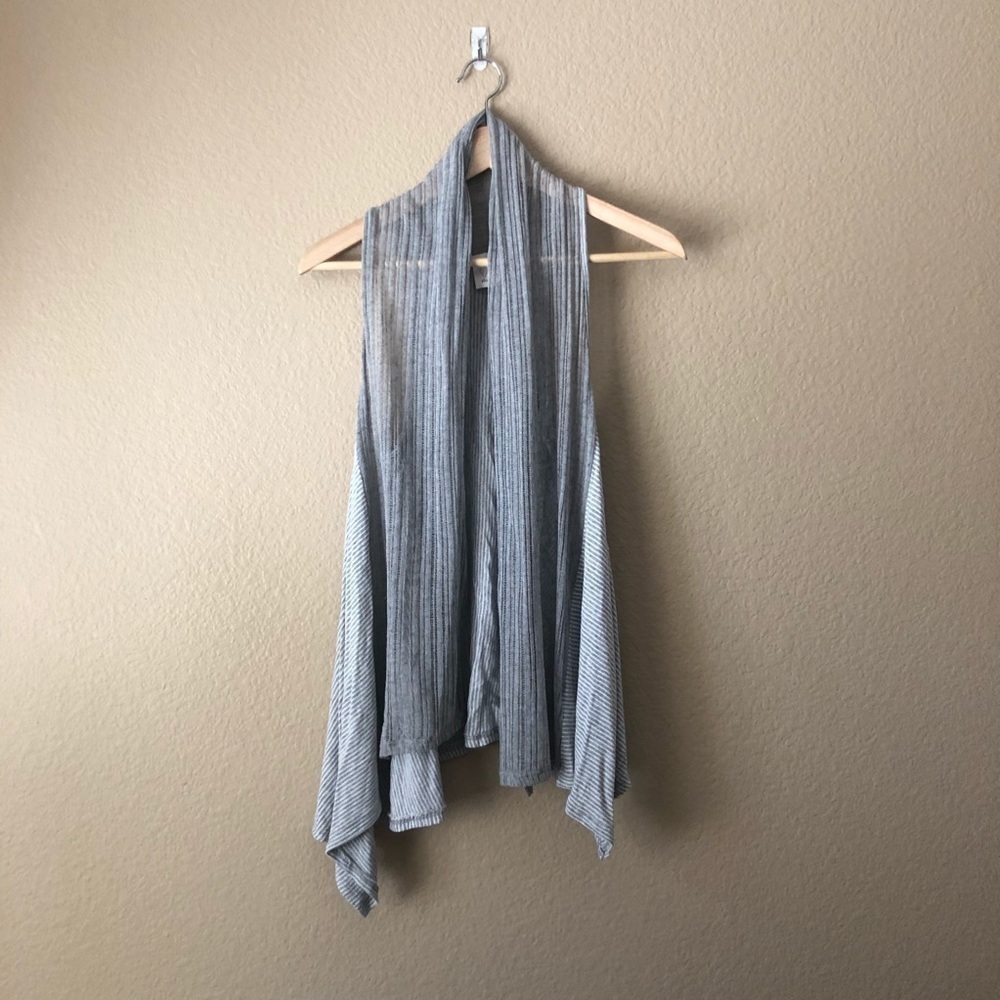 Ella moss open striped vest